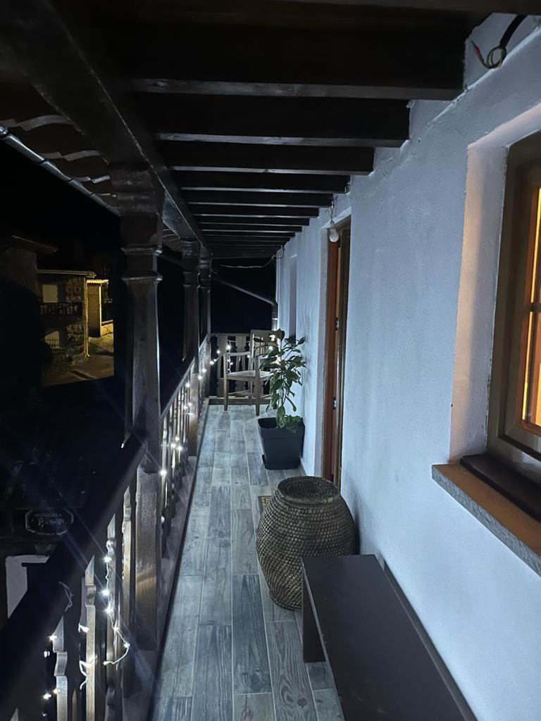 포사다 데 발데온 La Balconada De Valdeon 빌라 외부 사진